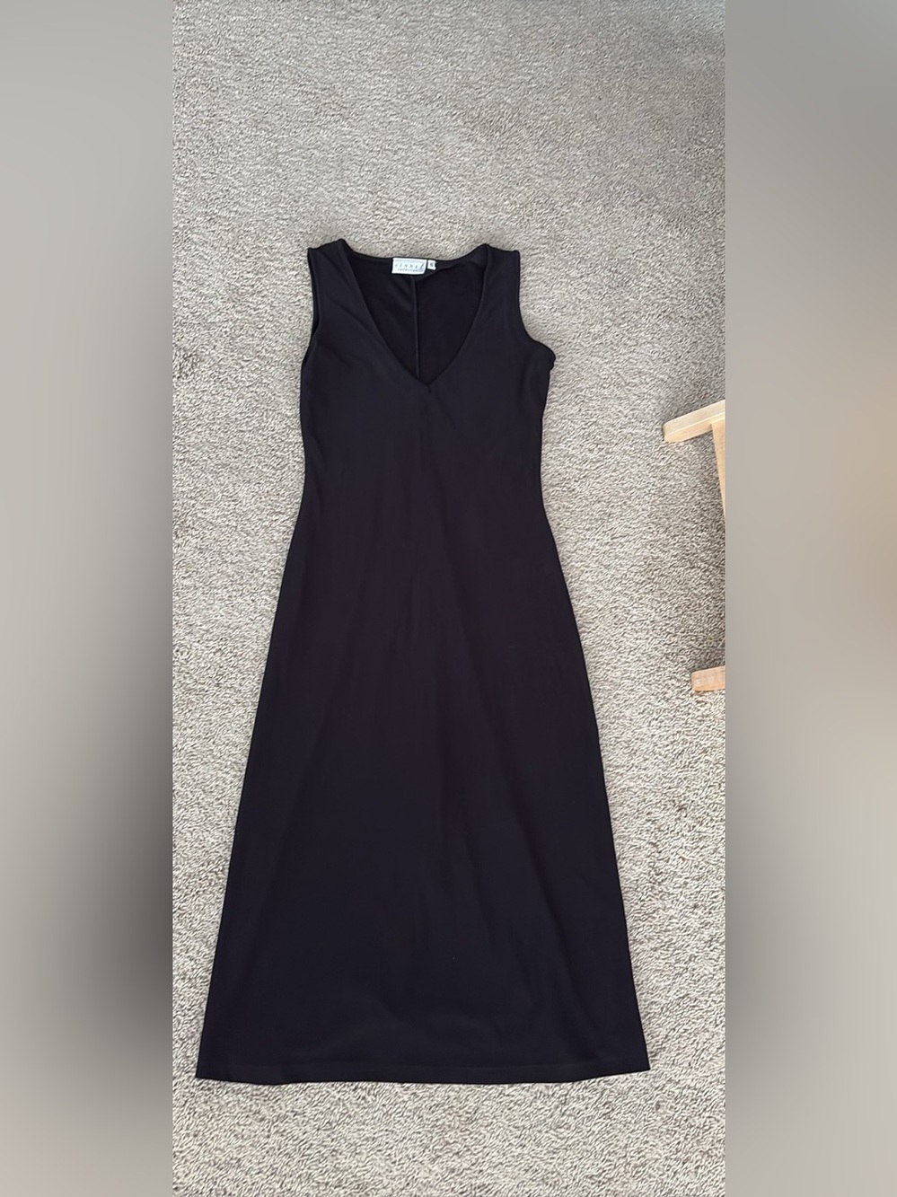 Sleeveless Black V-Neck Maxi Dress